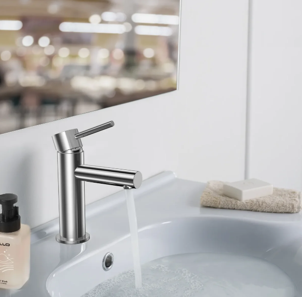 Single Handle Bathroom Faucet iKON-AB000005