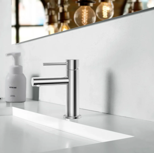 Single Handle Bathroom Faucet iKON-AB000005