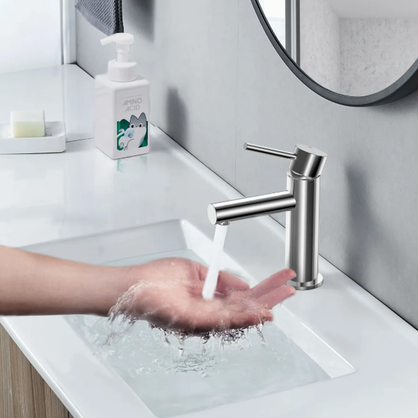 Single Handle Bathroom Faucet iKON-AB000005